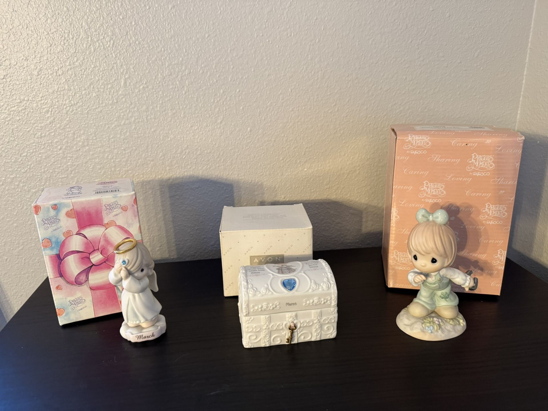 Precious Moments March set- in EUC!