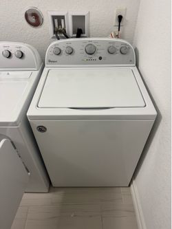 Whirlpool Washer and Dryer Set