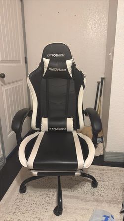 Gaming chair