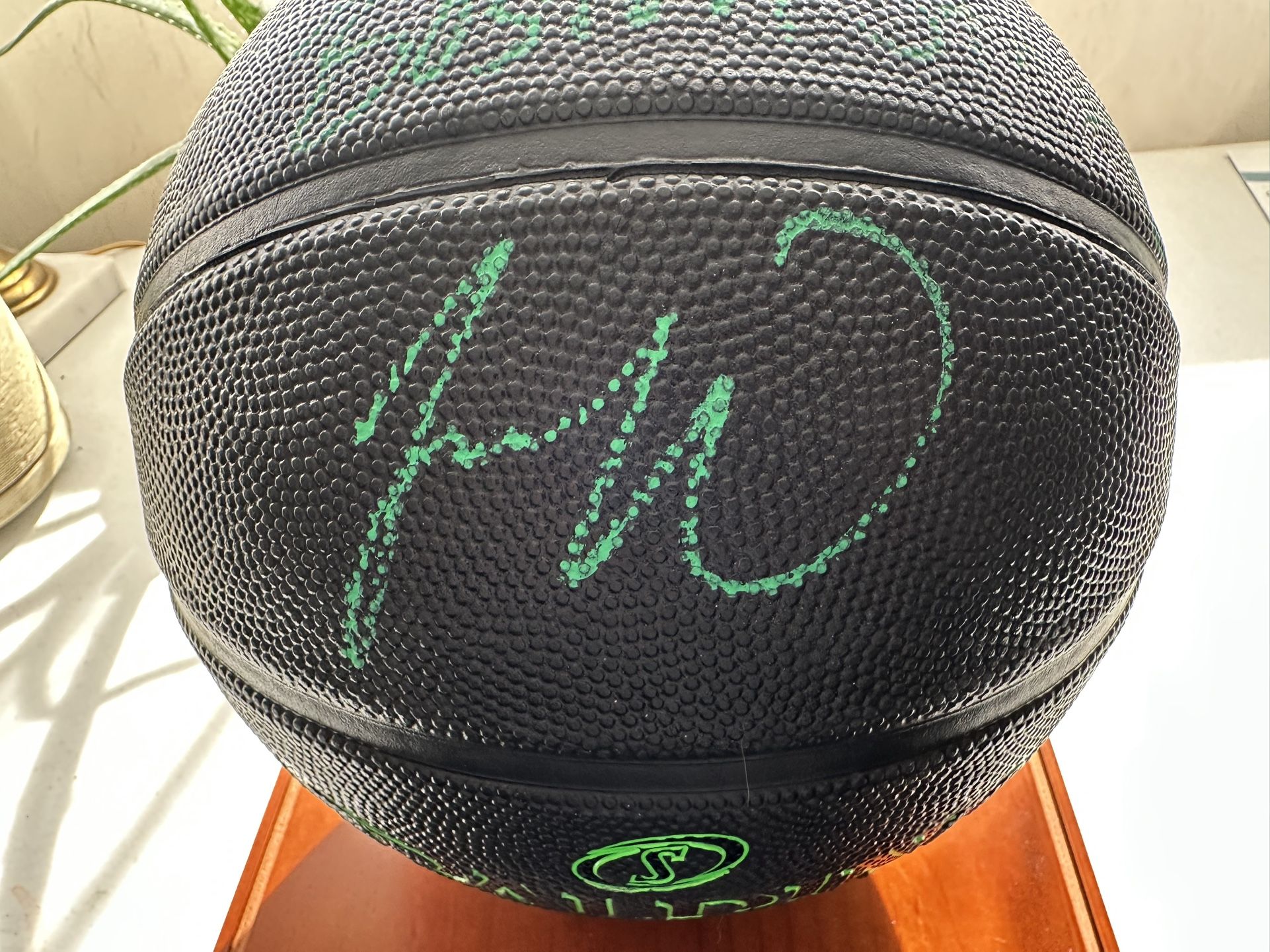 JAYSON TATUM SIGNED BOSTON CELTICS AUTOGRAPHED SPALDING BASKETBALL W/COA 624