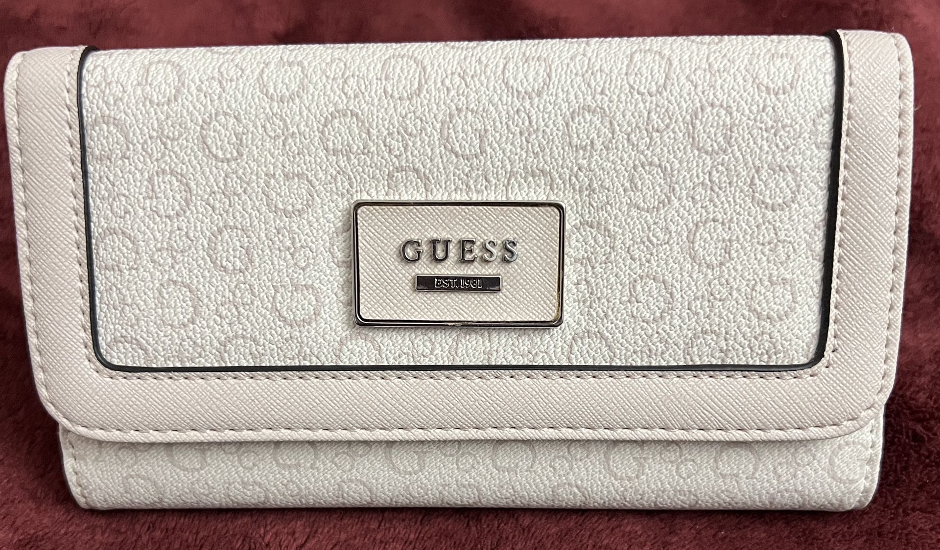 Guess Wallet