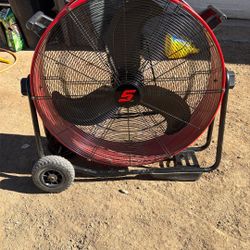 snap on 30” tilting drum fan 
