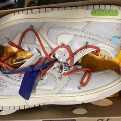 Lot 23 Off White Dunks Size 11.5