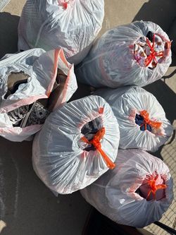 6 bags of clothes women men and kids