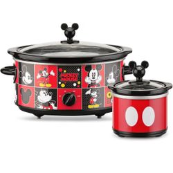 Disney Mickey mouse 5 Qt  Crock-Pot and 20 oz appetizer warmer