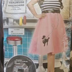 Costume Woman
