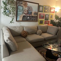 Sectional couch (one owner, no pets, no smoking) 
