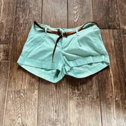 NWT Medium Teal Shorts w/ Belt