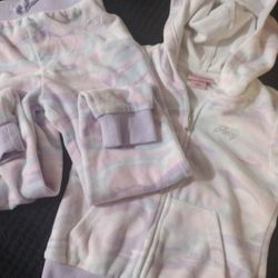 Juicy Couture Velour Outfit Little Girls Size 6 $10.00