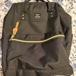 Himawari Backpack - Black And Gold