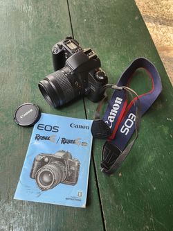 Canon EOS Rebel G 35mm SLR Camera , zoom lens - UNTESTED $40