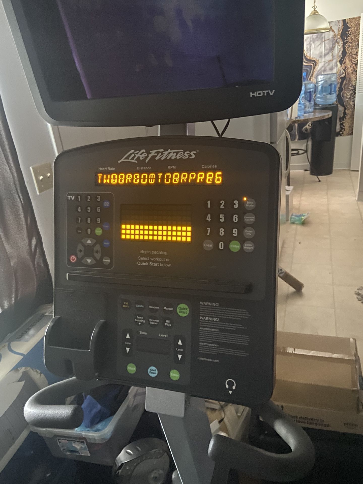Life Fitness Recumbent Bike