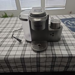 Keurig K cafe