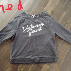 Ladies Size Med. VS sweatshirt 