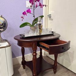 Solid Wood End Table with Drawer, Oval Sofa Side Table, Storage Shelf, Corner Table, Cherry walnut E-13