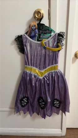 Halloween costume Size 7-8