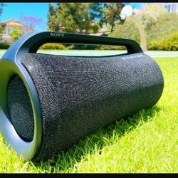 New! Sony SRSXG500  Opaque  12pound  Rugged Speaker