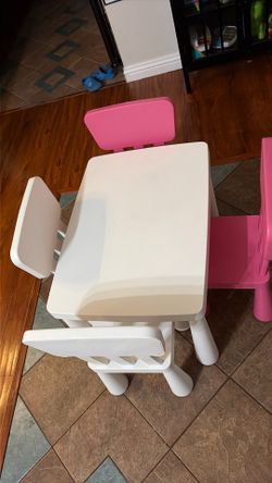 Kids chair & table