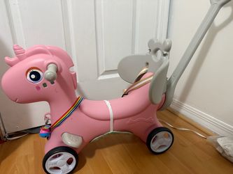 Horse toy