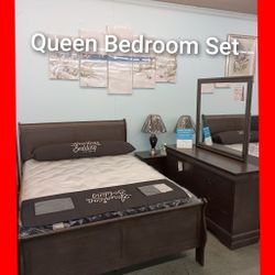 💥 Queen Bedroom Set 