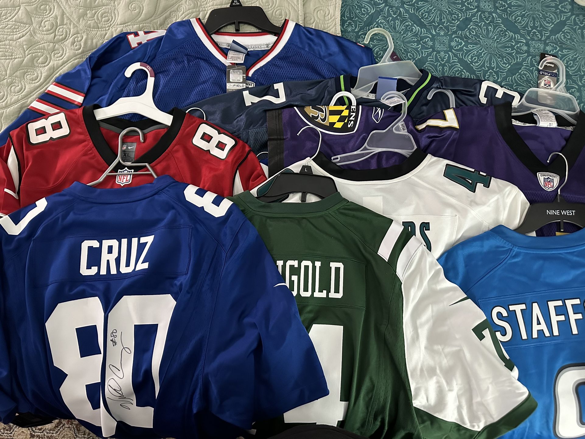 NFL Signed jerseys (15)