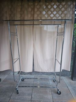 Clothes rack