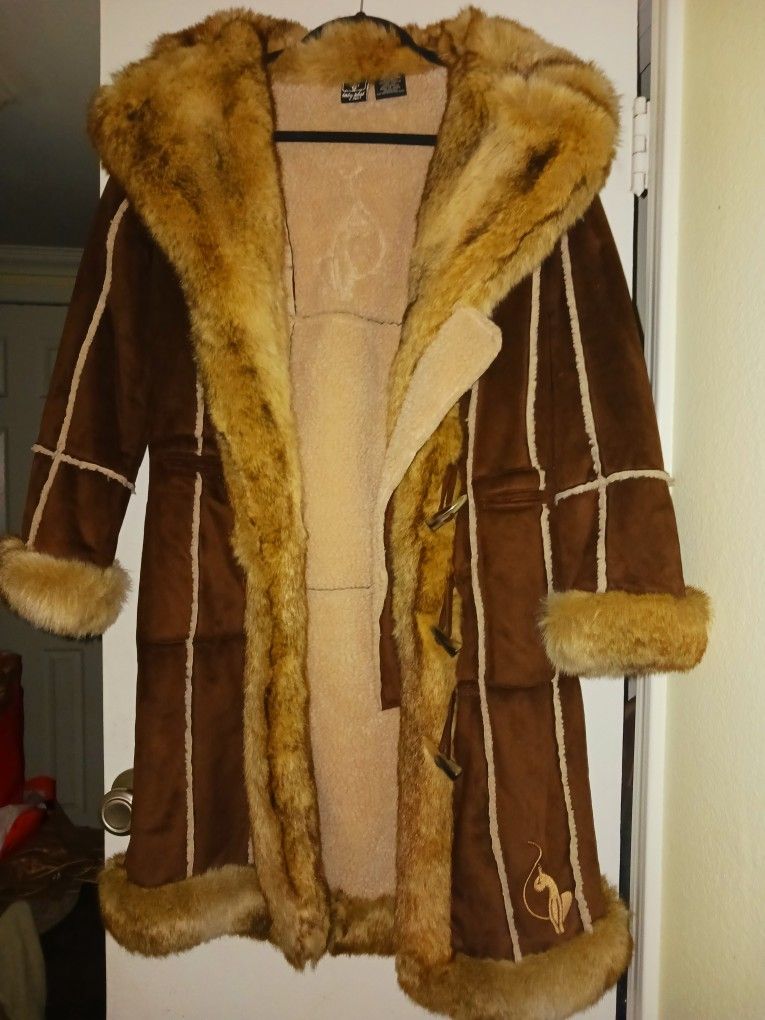 Beautiful Unused Baby Phat Winter Coat M/L Pick Up SANTA CLARITA