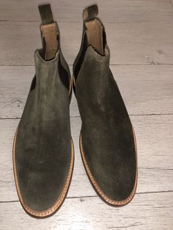 Brand new Men’s Clark boots size 9 1/2. Original price was $250 in stores I got it for $90 Very comfortable and amazing quality