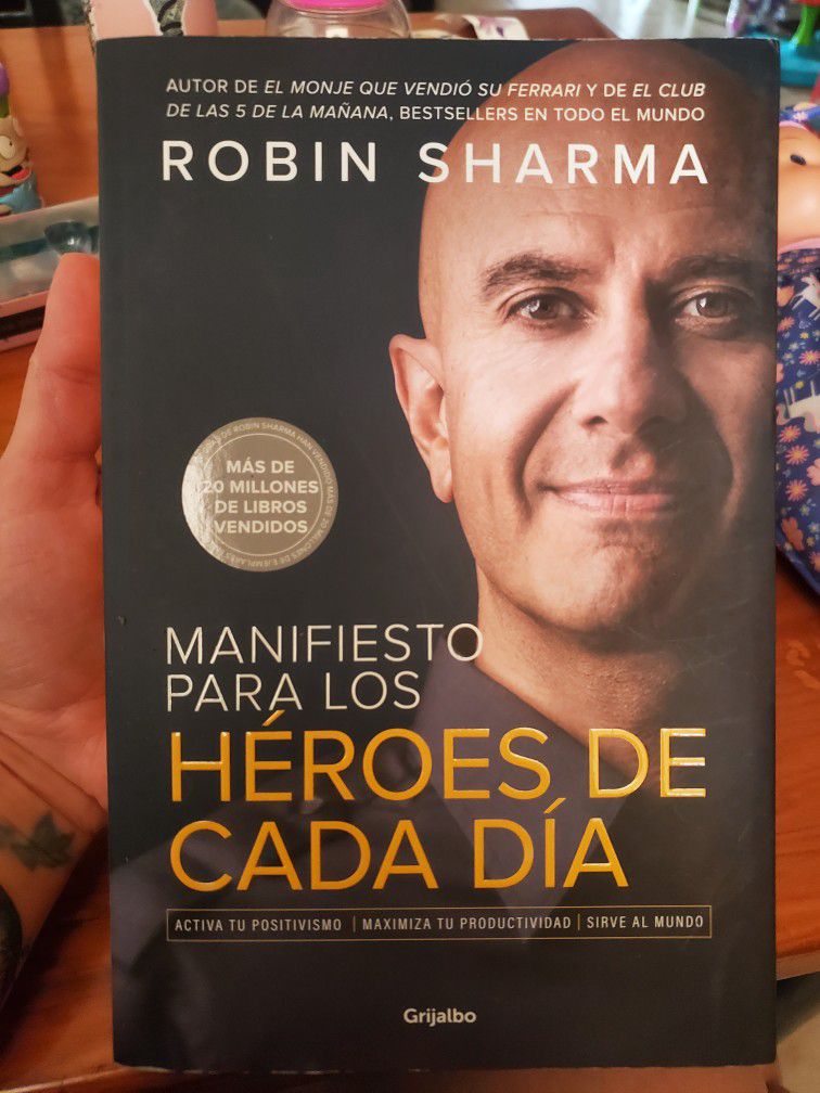 Robin Sharma Self Help Book In Spanish