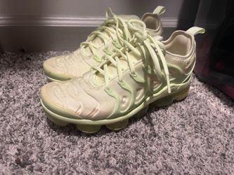 Nike Air VaporMax Plus sneakers