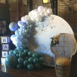 Balloons, Backdrop