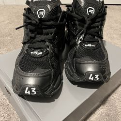 Black Balenciaga Runners