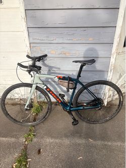 [Pending] OBO - Trek Boone 7 Disk Carbon Gravel Bike - 52 Frame