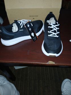 QUIKSILVER