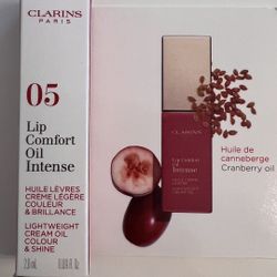 CLARINS Lip Comfort Oil Intense Color Intense Pink 05 (Trial Size 0.09 oz/2.8 ml New Never Used in a Package