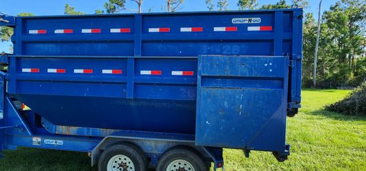 Load trail 14 ft roll off dump bin