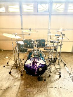 Complete Drum Set