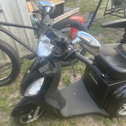 Bicycle and get around scooter combo
