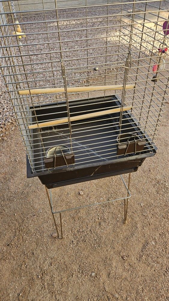 Bird Cage With Stand