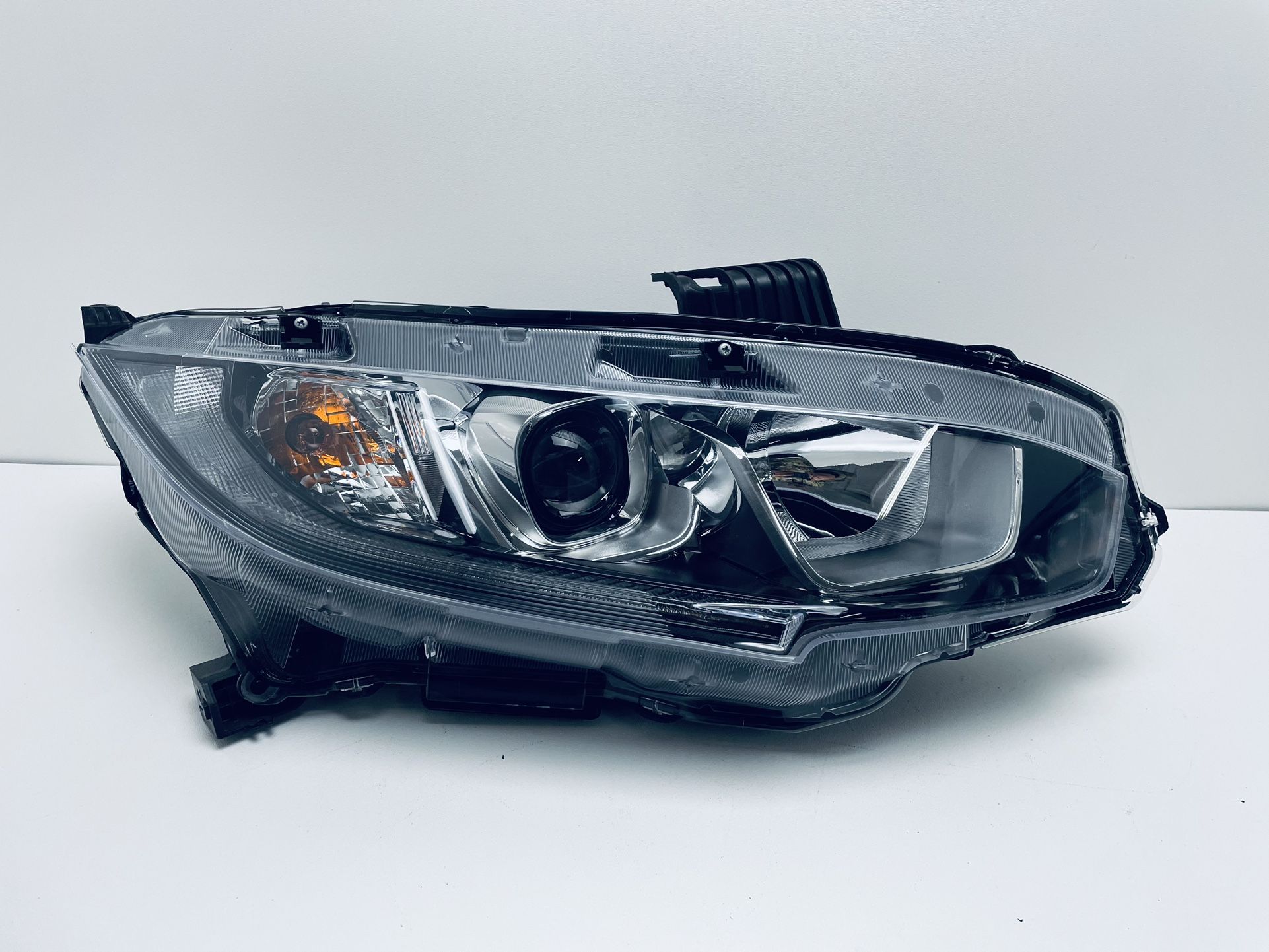2016-2019 HONDA CIVIC RH PASSENGER SIDE HALOGEN HEADLIGHT OEM