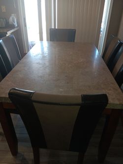 Table set $ 150
