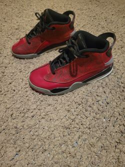 BOYS JORDAN DUB ZERO RED BLACK SIZE 2Y
