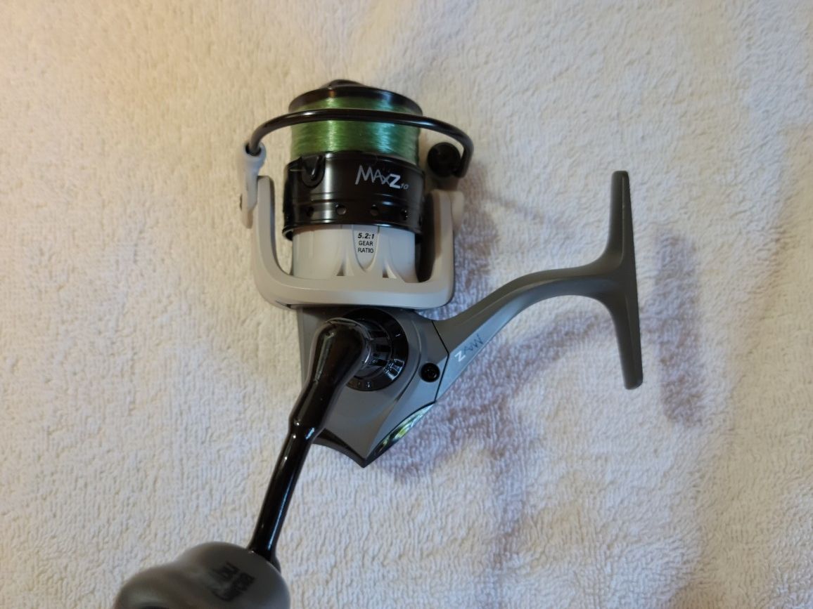 New Abu Garcia Max Z10 Spinning Fishing Reel