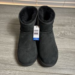 Women’s Black Short Boot 