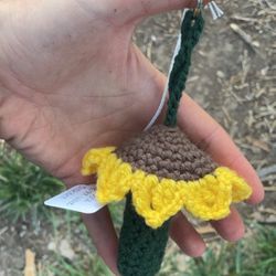 Crochet chapstick holders, flower chapstick holder, keychain,