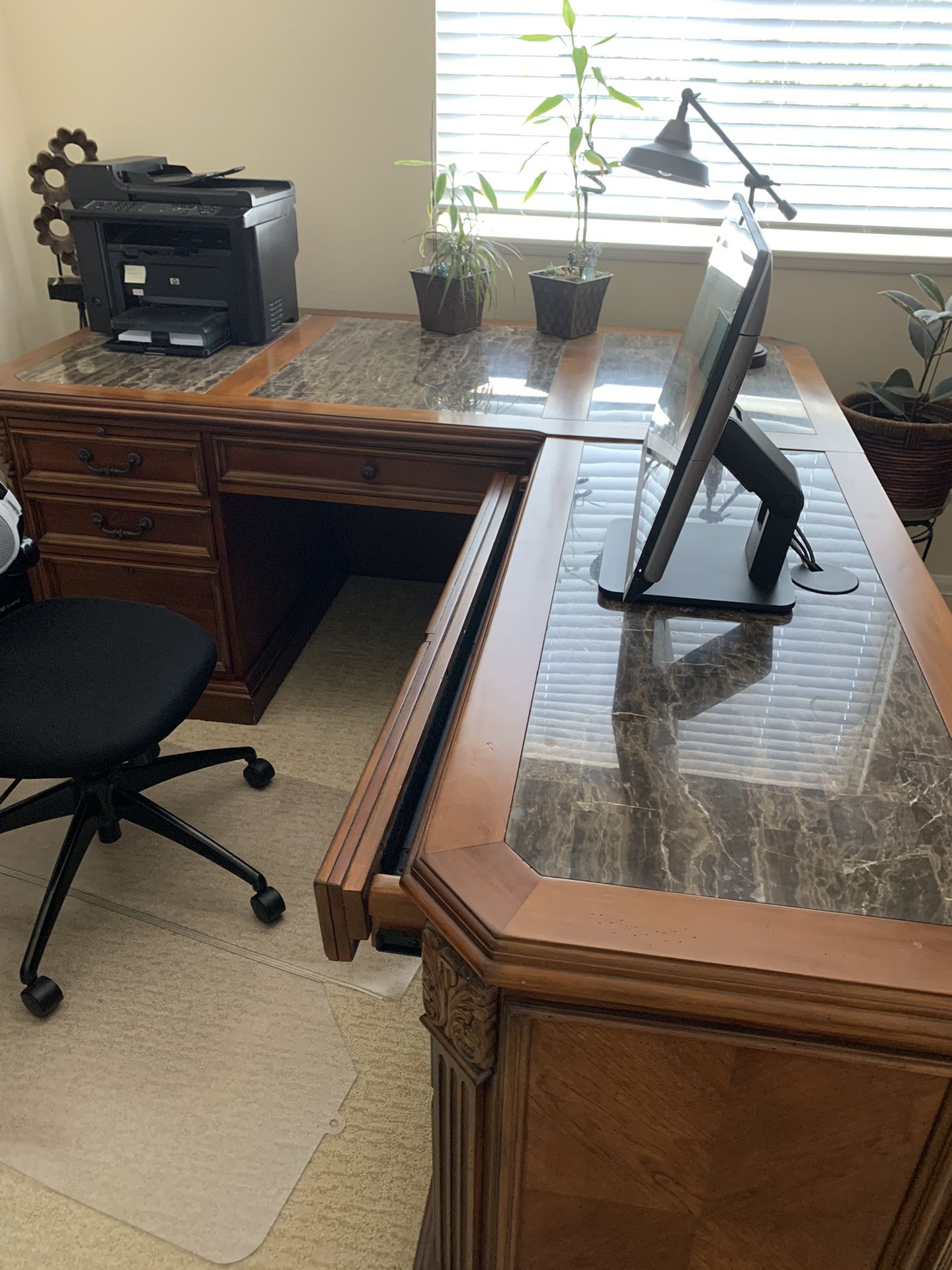Office Furniture  - Excellent Condition 