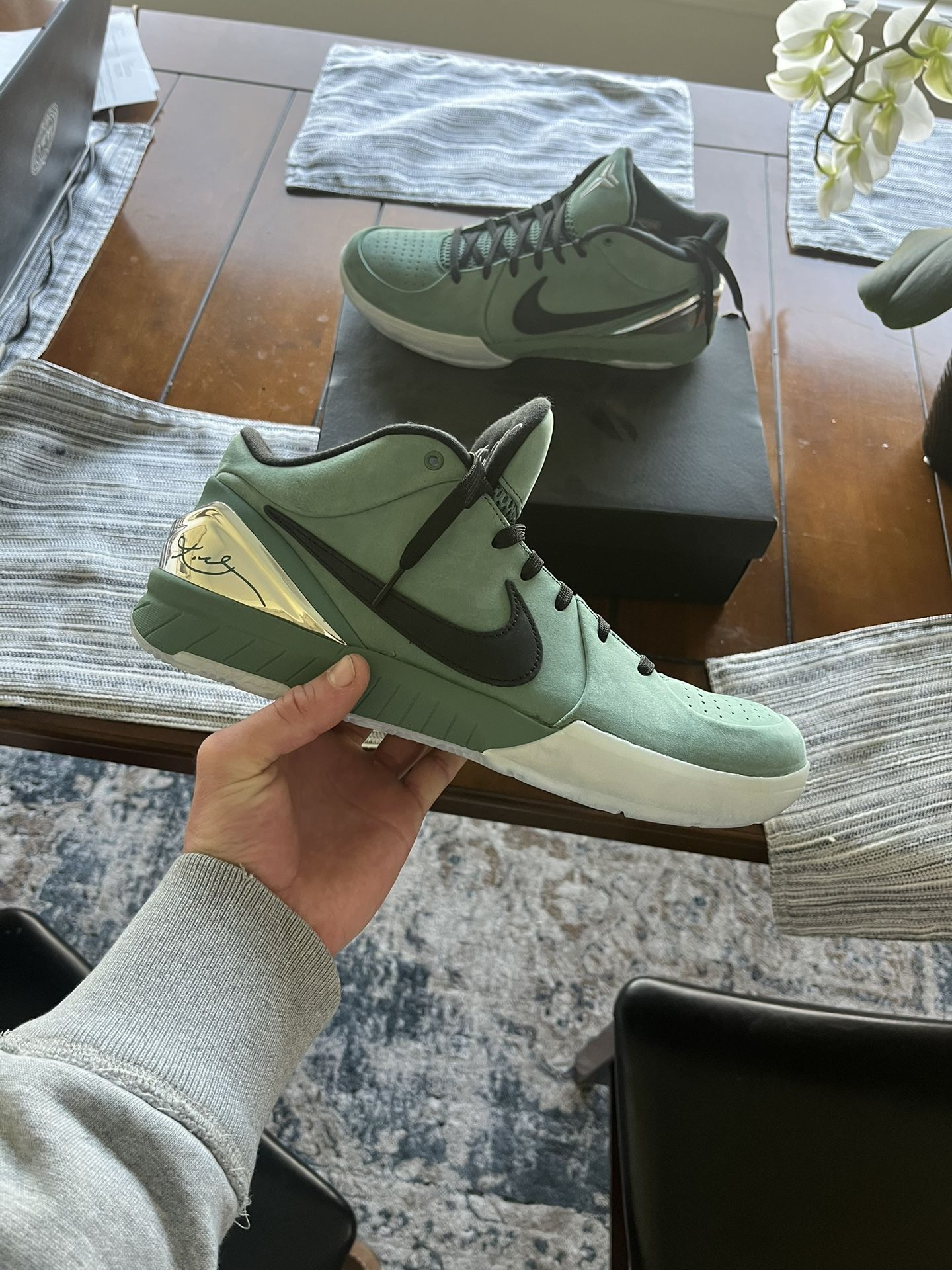 Nike Kobe 4