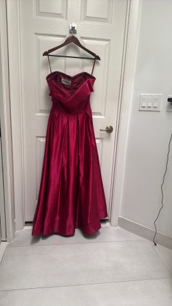 Rosa Clara Luxury Formal/Promo Dress Bundle – Designer Dress + Shoes + Bag