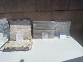 Tile 17 Pieces