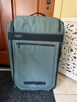 Timbuk2 Copilot suitcase